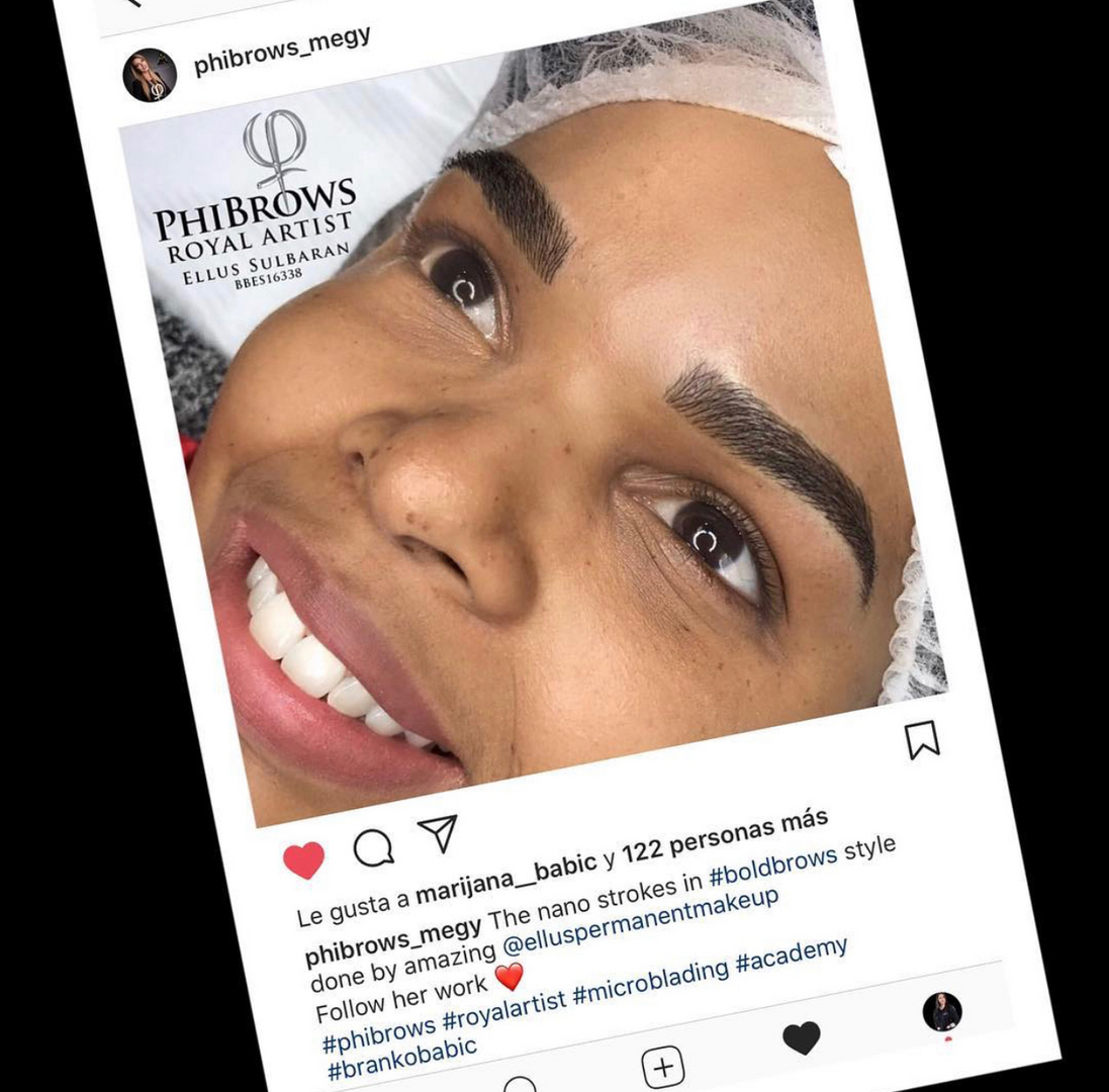 ULTRAREALISMO DIGITAL